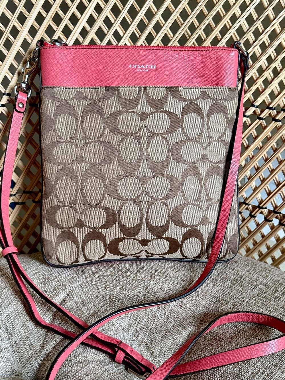 Coach Signature Crossbody Bag Brown Pink